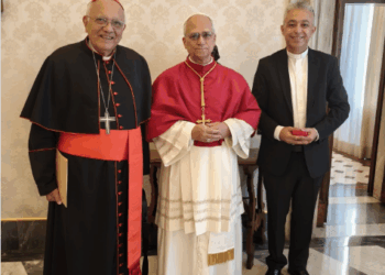 Cardenal Baltazar Porras sostuvo un encuentro privado con el papa León XIV