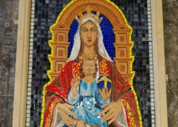 Develaron el mosaico de la Virgen de Coromoto en los jardines del Vaticano
