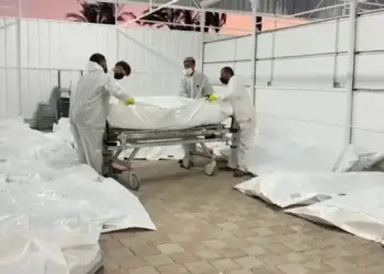 Israel entregó otros 30 cuerpos a Gaza, algunos con signos de abuso