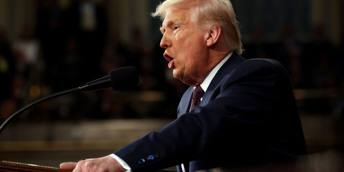 Trump da a Hamás hasta el domingo para aceptar su plan para Gaza o desatará «un infierno»