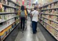 Compras promedio en supermercados se sitúan entre 8 y 23 dólares según ANSA