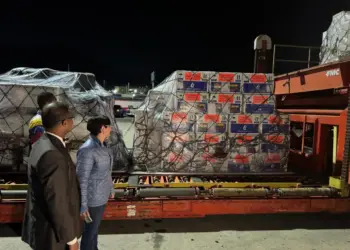 Venezuela recibe 850.000 dosis de vacuna contra la polio procedentes de Corea del Sur