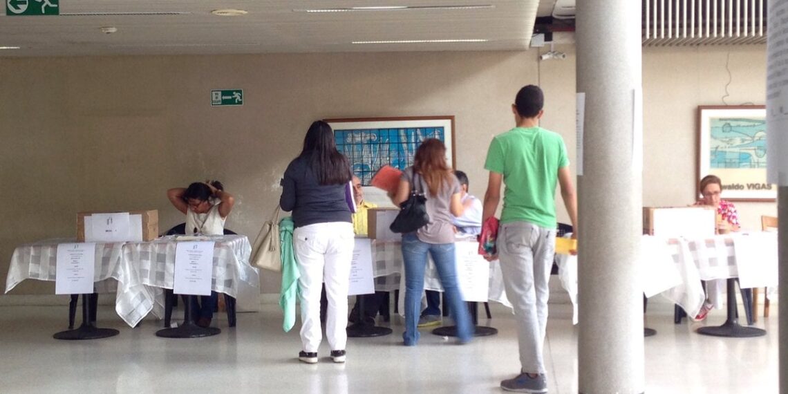 José Gregorio Afonso fue reelecto presidente de la APUCV