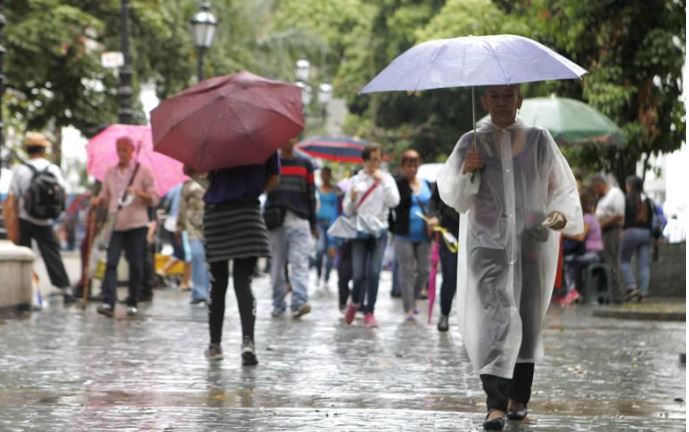 Inameh prevé incremento de lluvias en 10 estados para las próximas horas