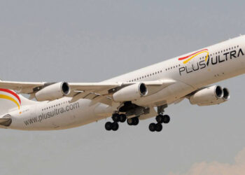 El INAC suspendió a la línea aérea Plus Ultra
