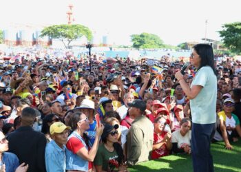 Delcy Rodríguez admite uso «abusivo» de la Ley contra el Odio