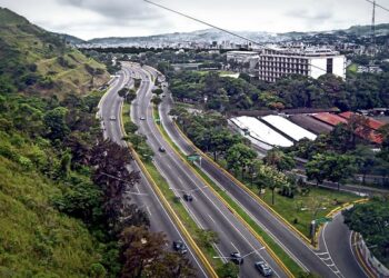 Cerrarán parte de la Cota mil por trabajos de demarcación vial