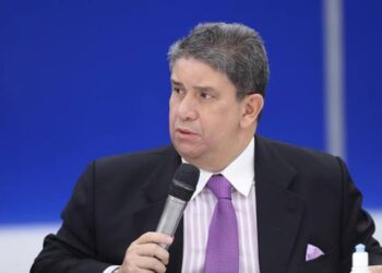 Diputado José Gregorio Correa exige cese del hostigamiento contra venezolanos en EE.UU