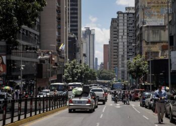 El INTT anuncia jornadas de mantenimiento vial nocturno en Caracas para optimizar la movilidad