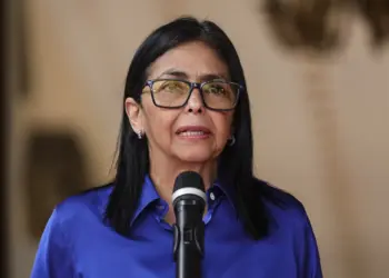 Gobierno ordena el levantamiento de medidas administrativas a portales web