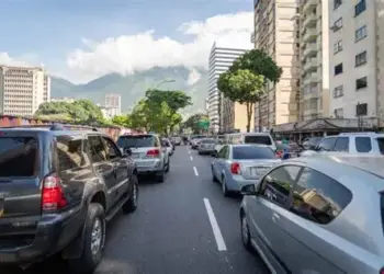 Parque vehicular en Venezuela supera los 22 años de antigüedad pese a la recuperación del sector