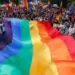 El autoritarismo global intensifica su ofensiva contra los derechos de la comunidad LGBTIQ+