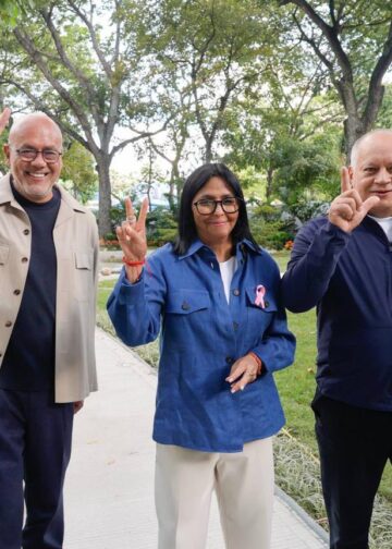 Delcy Rodríguez destaca agenda de trabajo y anuncia el inicio de las festividades navideñas