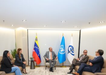 Fiscal Larry Davoe sostiene encuentro con representación del PNUD para fortalecer el sistema de justicia