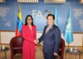 Delcy Rodríguez se reúne con el director de la FAO en Roma