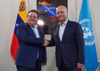 ACNUR refuerza lazos de cooperación humanitaria en Venezuela tras visita de alto nivel