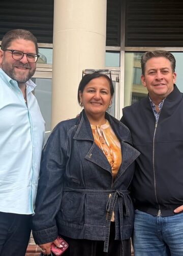Gustavo Duque se reúne en Whashington con Dinorah Figuera para respaldar la mesa de diálogo