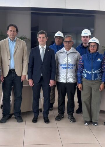 Misión técnica de Venezuela llega a Panamá para apoyar en la evaluación de infraestructuras tras sismo