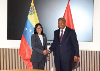 Delcy Rodríguez y João Lourenço acuerdan impulsar la seguridad alimentaria entre Venezuela y Angola