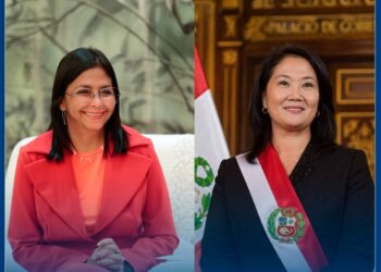 Delcy Rodríguez sostiene llamada telefónica con Keiko Fujimori