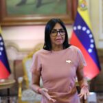 Delcy Rodríguez destaca logros en la mesa de diálogo nacional