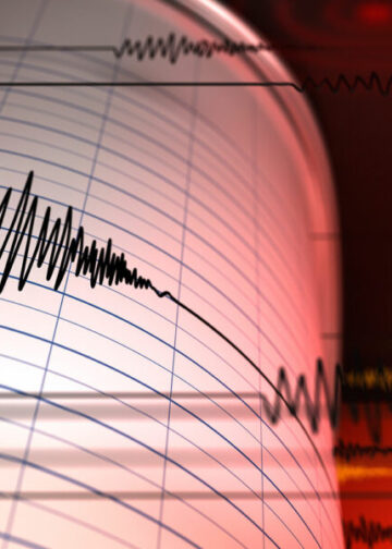 Terremoto de magnitud 7,6 sacude Panamá y activa alertas por posible tsunami en varios países