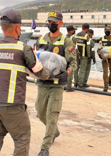 Incautan casi 3 toneladas de droga en operación internacional