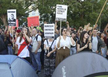 Portugal se suma al clamor europeo: Lisboa se moviliza por la vivienda y el trabajo digno