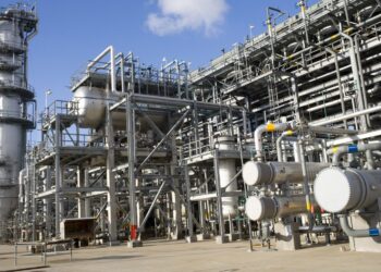 EE. UU. busca despejar trabas para que India refine más petróleo venezolano