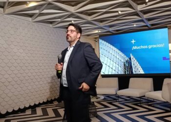 Asdrúbal Oliveros: “Venezuela un escenario de doble circulación”
