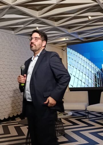Asdrúbal Oliveros: “Venezuela un escenario de doble circulación”