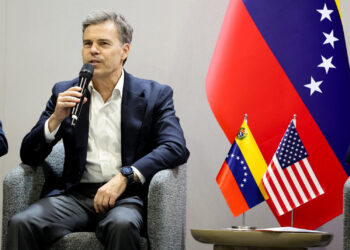 EE. UU. y Venezuela consolidan alianza tras firma de 17 contratos petroleros